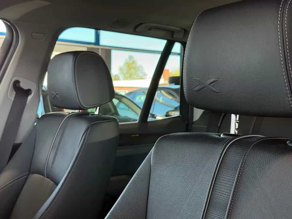 BMW X3 XDRIVE 20 D XLINE *HU/AU*SHZ*NAVI*TEMPO 01/2017-photo-13