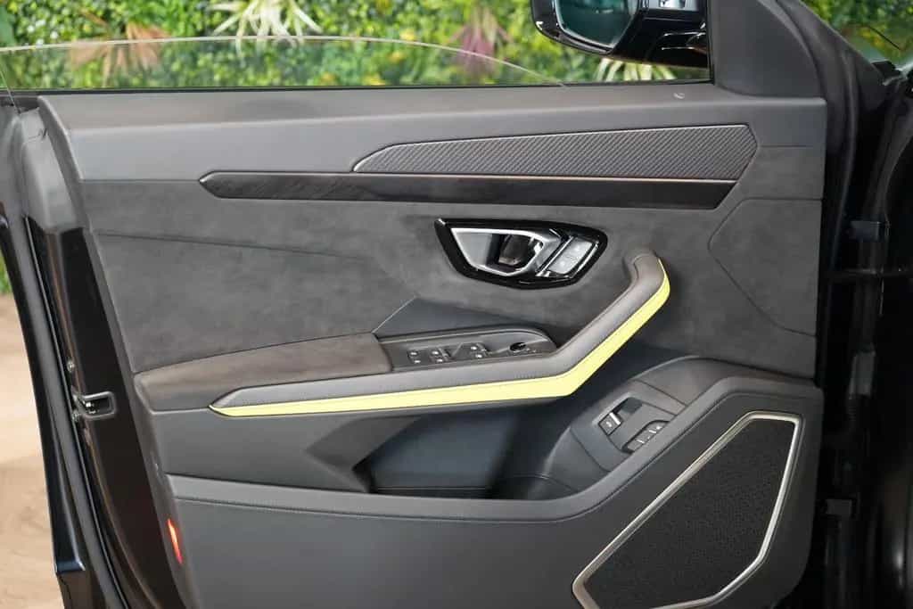 Lamborghini Urus GRAPHITE CAPSULE*PANO*CARBON*HUD*206612€NET 01/2023-photo-10