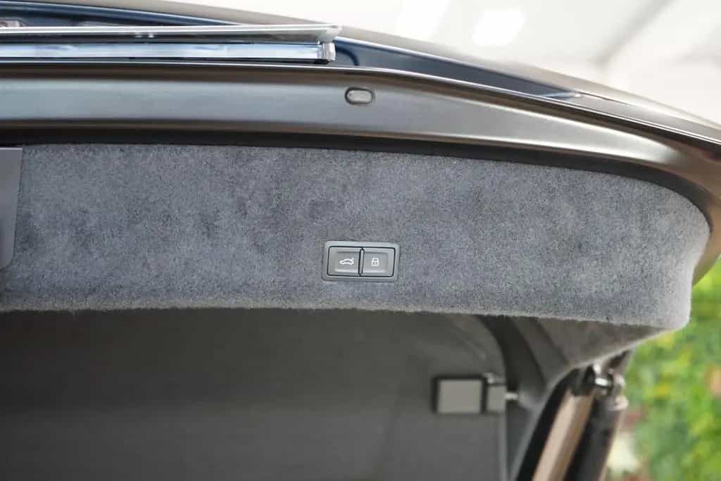 Lamborghini Urus GRAPHITE CAPSULE*PANO*CARBON*HUD*206612€NET 01/2023-photo-20