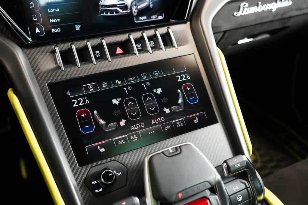 Lamborghini Urus GRAPHITE CAPSULE*PANO*CARBON*HUD*206612€NET 01/2023-photo-26