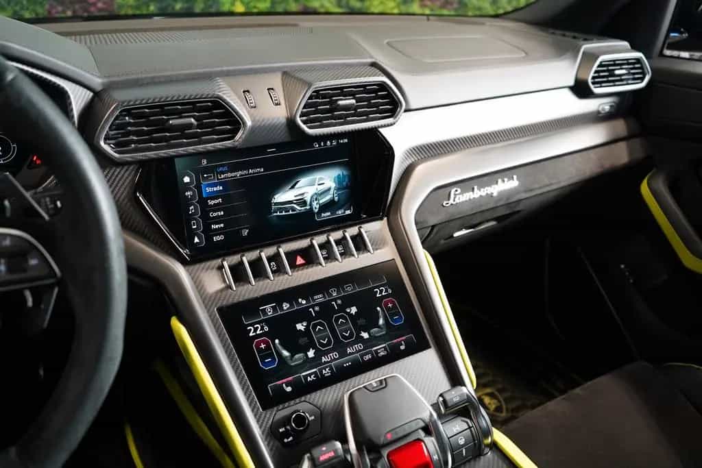 Lamborghini Urus GRAPHITE CAPSULE*PANO*CARBON*HUD*206612€NET 01/2023-photo-27