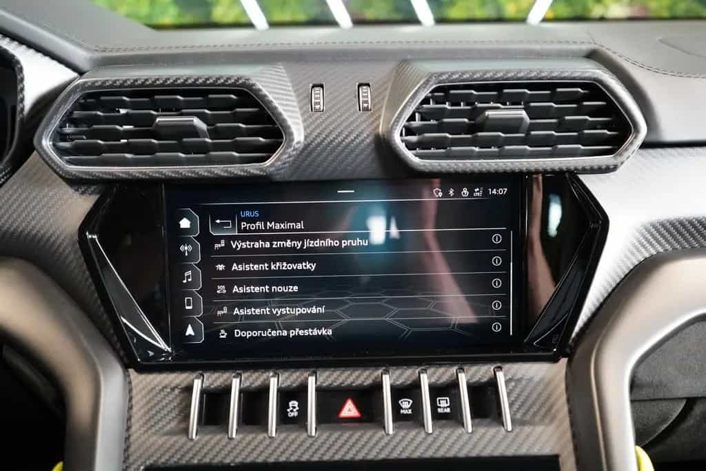 Lamborghini Urus GRAPHITE CAPSULE*PANO*CARBON*HUD*206612€NET 01/2023-photo-35