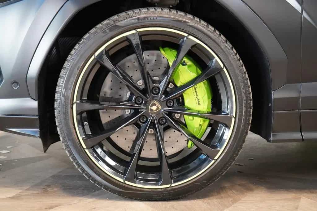 Lamborghini Urus GRAPHITE CAPSULE*PANO*CARBON*HUD*206612€NET 01/2023-photo-5