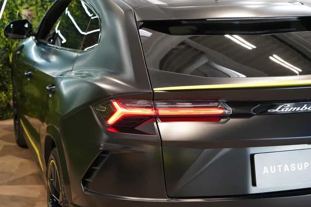 Lamborghini Urus GRAPHITE CAPSULE*PANO*CARBON*HUD*206612€NET 01/2023-photo-8