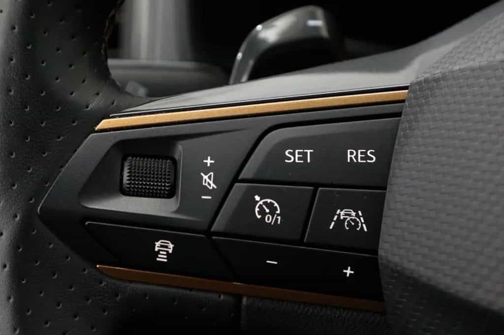 Cupra Ateca 2.0 TSI 4D DSG SHZ ACC 360° BEATS Navi 03/2023-photo-22