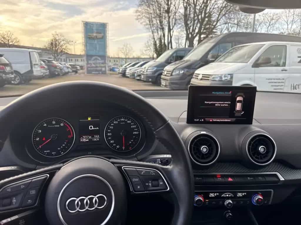 Audi Q2 35 TFSI S-tronic sport StandHZG Navi Digitale 10/2020-photo-11
