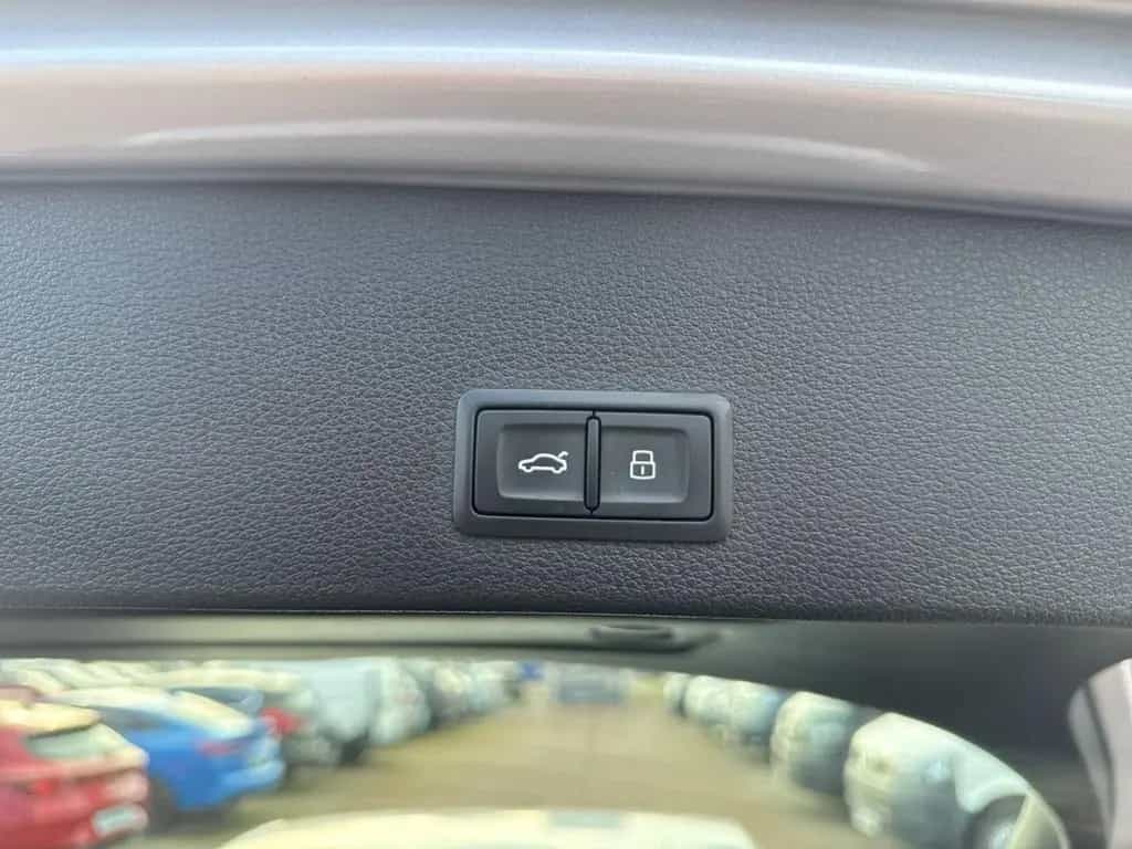 Audi Q2 35 TFSI S-tronic sport StandHZG Navi Digitale 10/2020-photo-24
