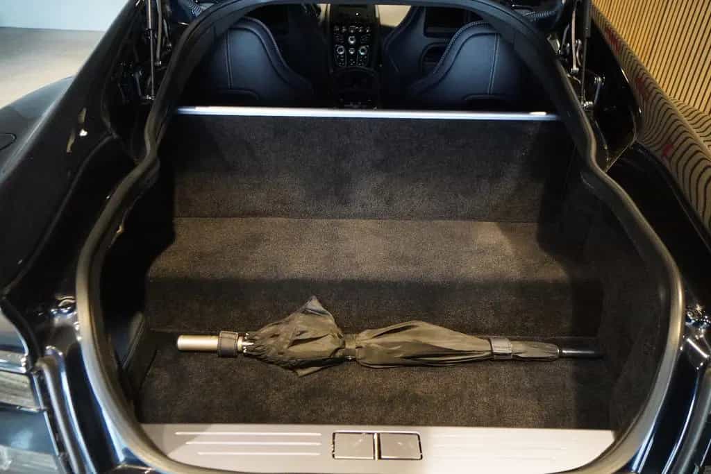 Aston Martin Rapide 6.0 V12 -BRD-U-frei-Shadow Edition-B&O 09/2018-photo-22