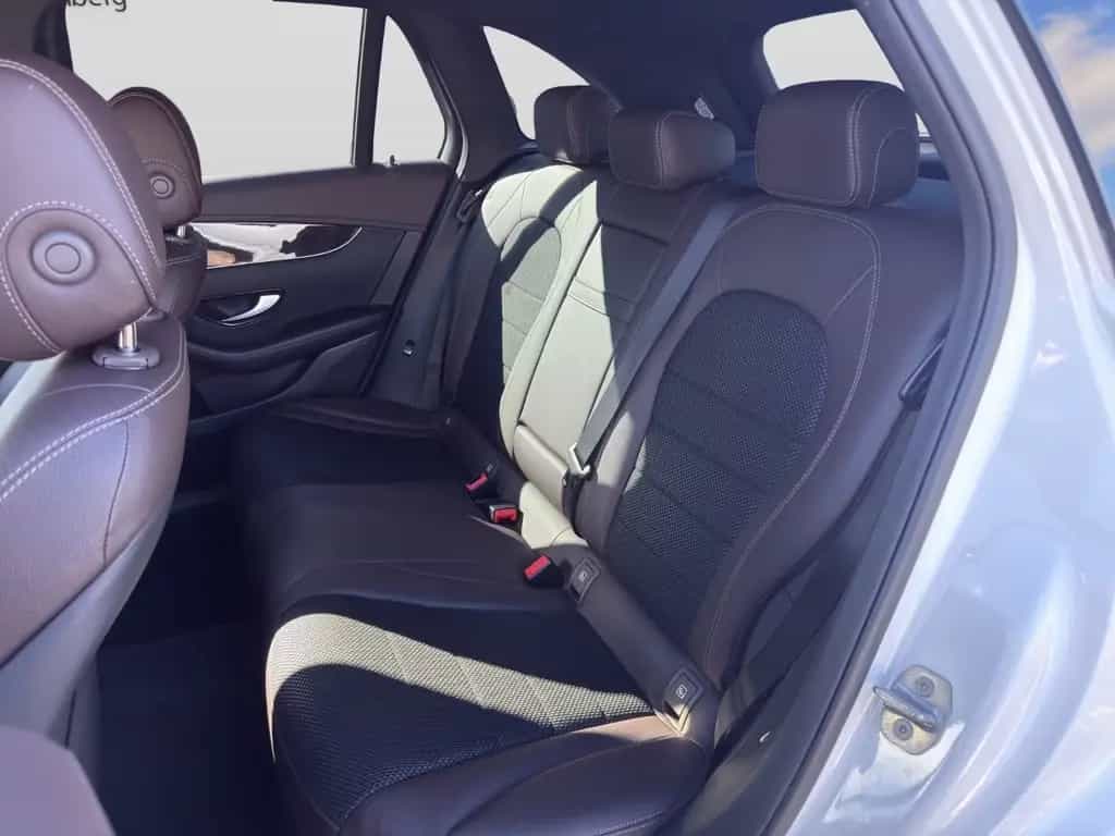 Mercedes-Benz GLC 250 4Matic / 2.Hand / NAVI / SHZ / Temp. / 06/2018-photo-10