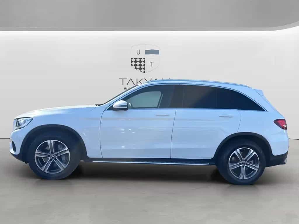 Mercedes-Benz GLC 250 4Matic / 2.Hand / NAVI / SHZ / Temp. / 06/2018-photo-4