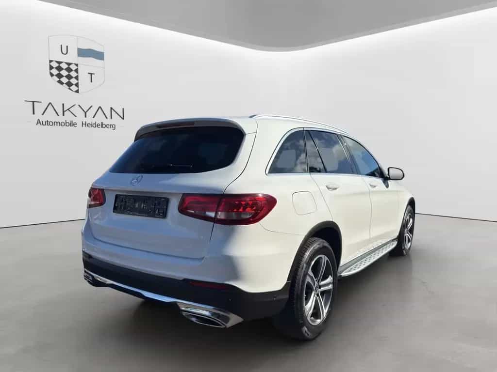 Mercedes-Benz GLC 250 4Matic / 2.Hand / NAVI / SHZ / Temp. / 06/2018-photo-5
