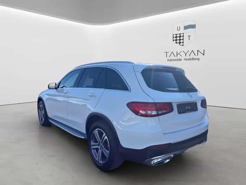 Mercedes-Benz GLC 250 4Matic / 2.Hand / NAVI / SHZ / Temp. / 06/2018-photo-6