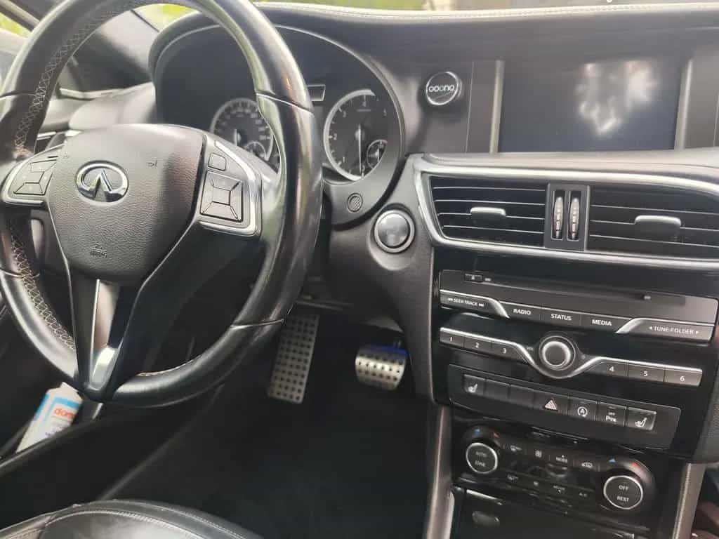 Infiniti QX30 2.2d DCT AWD Premium Tech *TOP* 02/2017-photo-7
