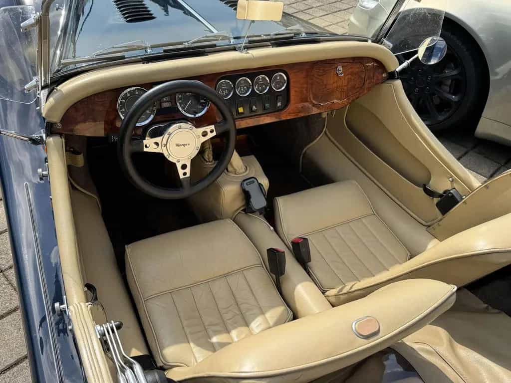 Morgan Plus 4 Roadster elegante Farbkombination 08/1989-photo-8