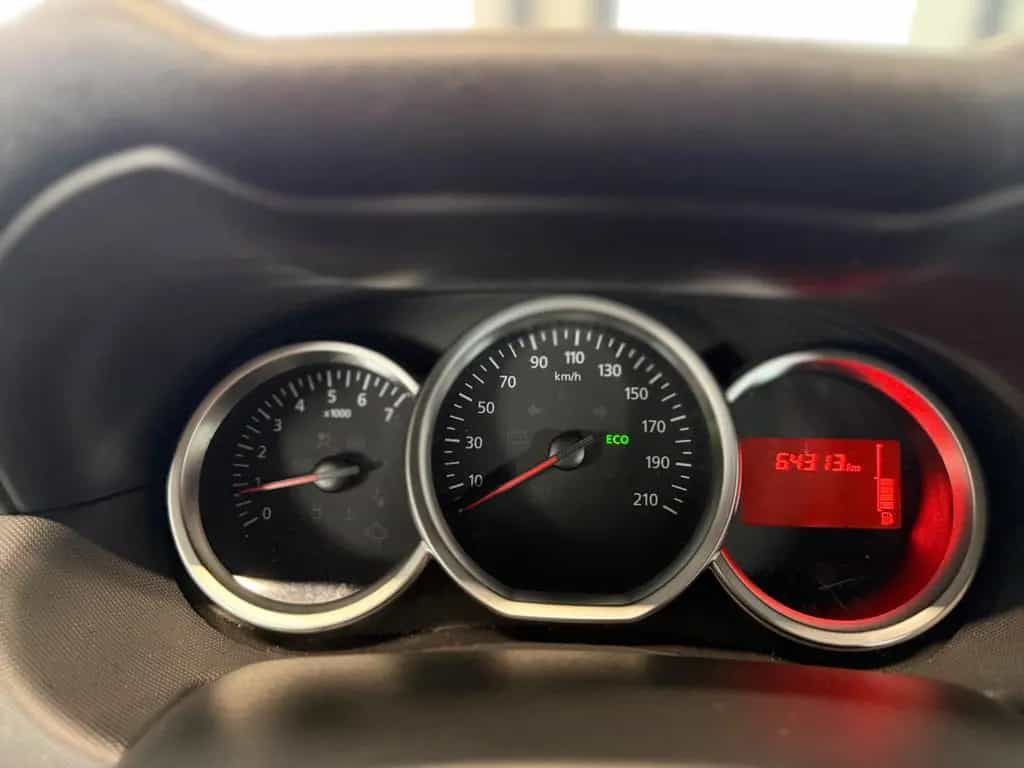 Dacia Duster I Black Shadow 4x2 Kamera Tempomat Klima 08/2017-photo-15