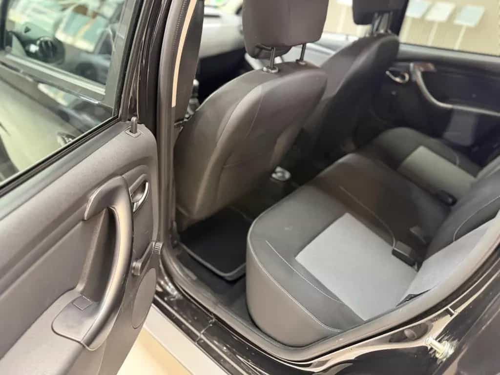 Dacia Duster I Black Shadow 4x2 Kamera Tempomat Klima 08/2017-photo-19