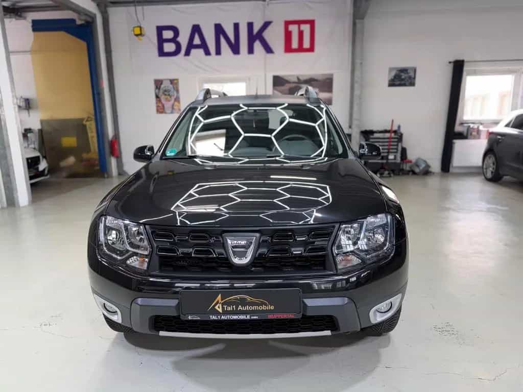 Dacia Duster I Black Shadow 4x2 Kamera Tempomat Klima 08/2017-photo-2