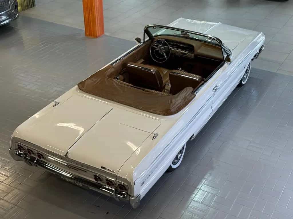 Chevrolet Impala SS Convertible 07/1964-photo-10
