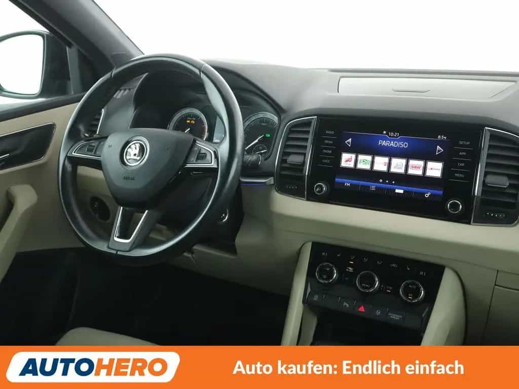 Skoda Karoq 1.0 TSI Style Aut.*NAVI*PDC*SHZ*TEMPO* 05/2018-photo-12