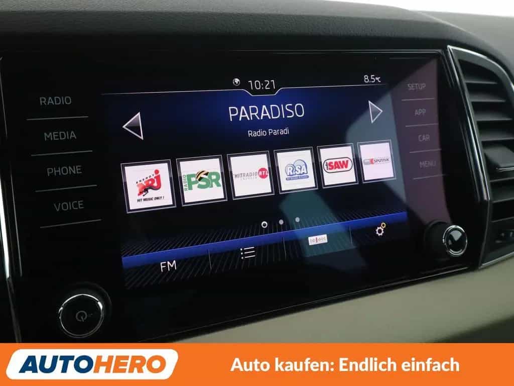Skoda Karoq 1.0 TSI Style Aut.*NAVI*PDC*SHZ*TEMPO* 05/2018-photo-19