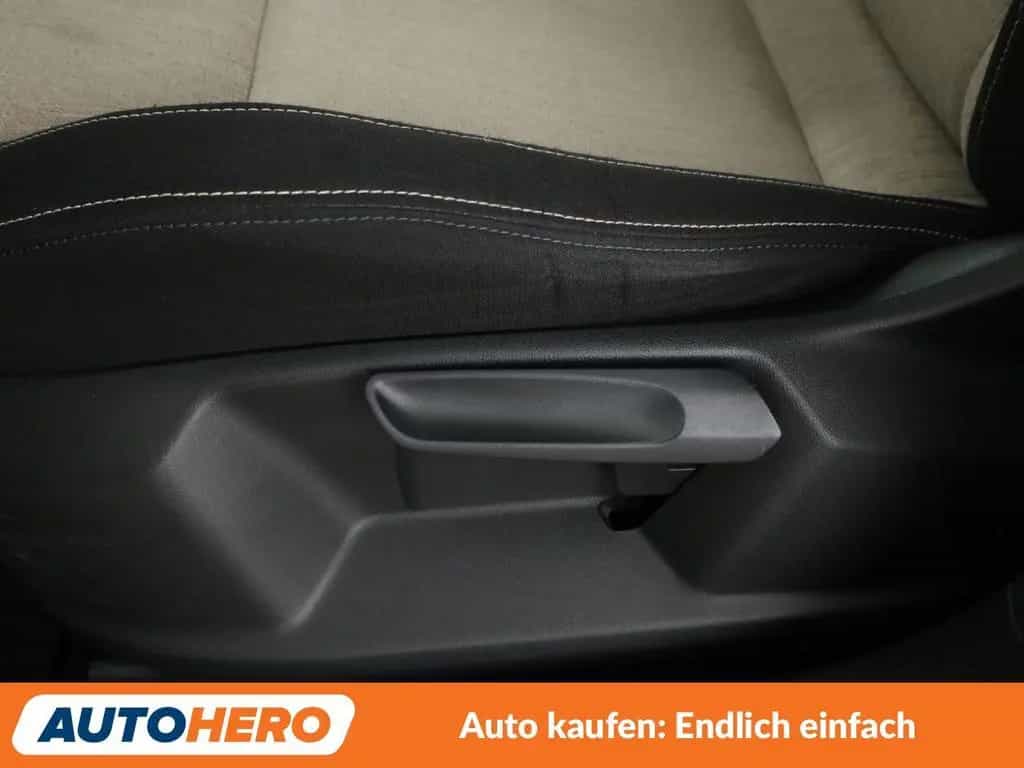 Skoda Karoq 1.0 TSI Style Aut.*NAVI*PDC*SHZ*TEMPO* 05/2018-photo-29