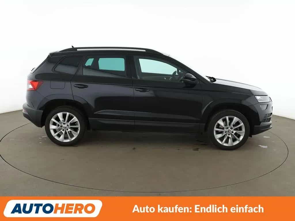 Skoda Karoq 1.0 TSI Style Aut.*NAVI*PDC*SHZ*TEMPO* 05/2018-photo-6