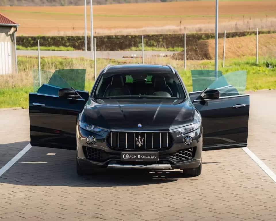 Maserati Levante Modena S 04/2017-photo-1