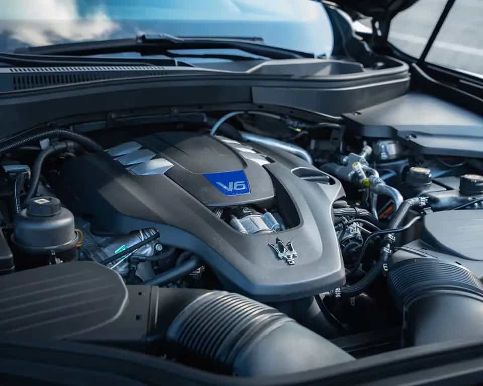 Maserati Levante Modena S 04/2017-photo-10
