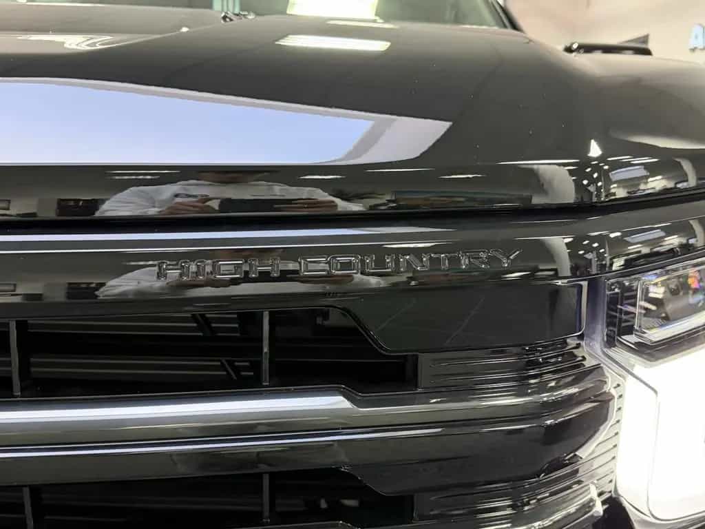 Chevrolet Silverado High Country Midnight Edition MY 25 6. null-photo-34