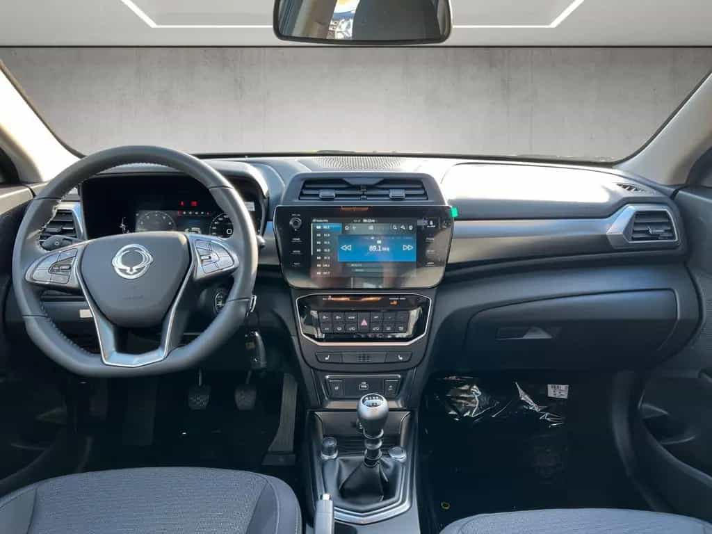 KGM Tivoli Nomad MT 2WD null-photo-12