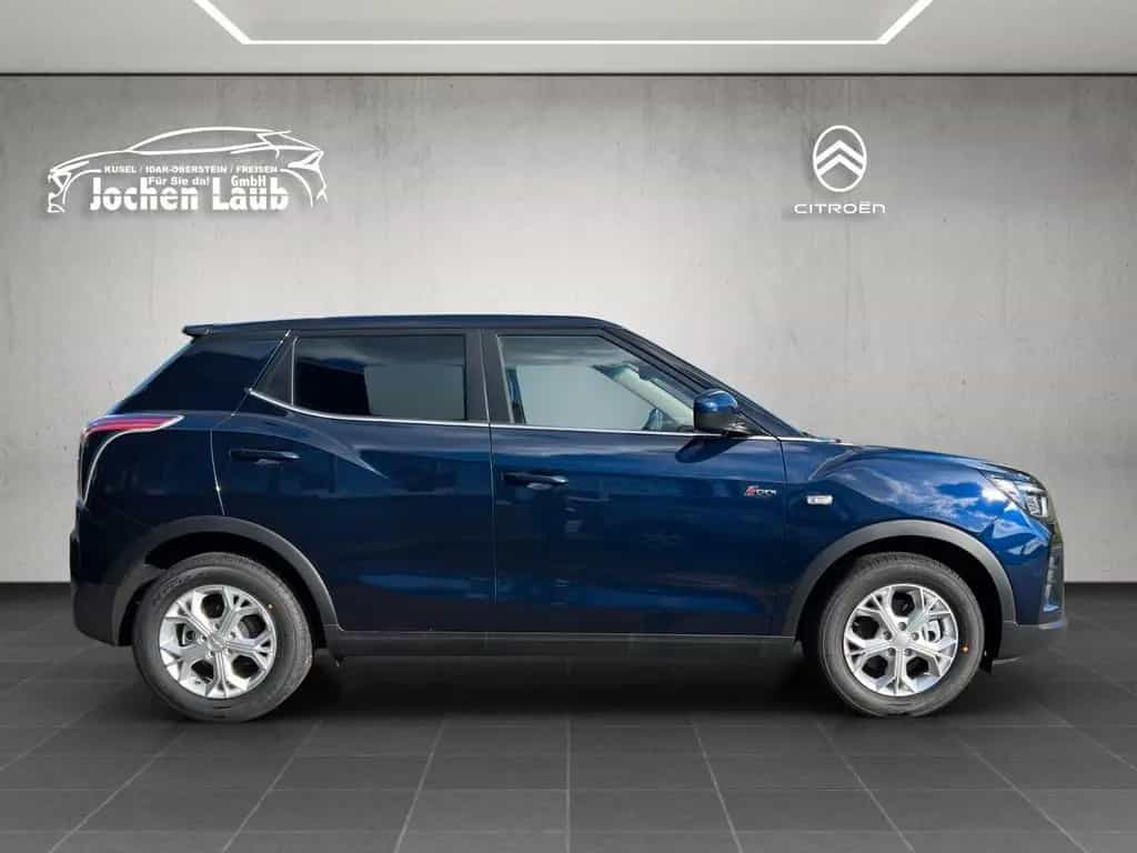 KGM Tivoli Nomad MT 2WD null-photo-5