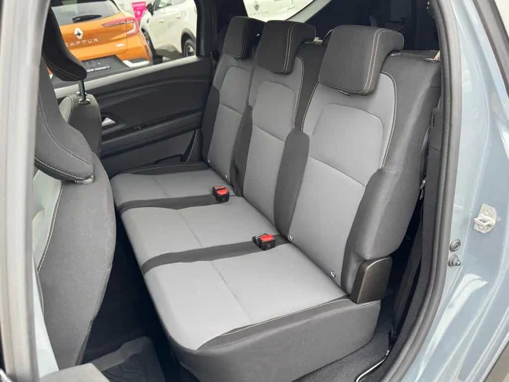 Dacia Jogger Extreme TCe 110 | 7 Sitze | KLIMA 12/2024-photo-14