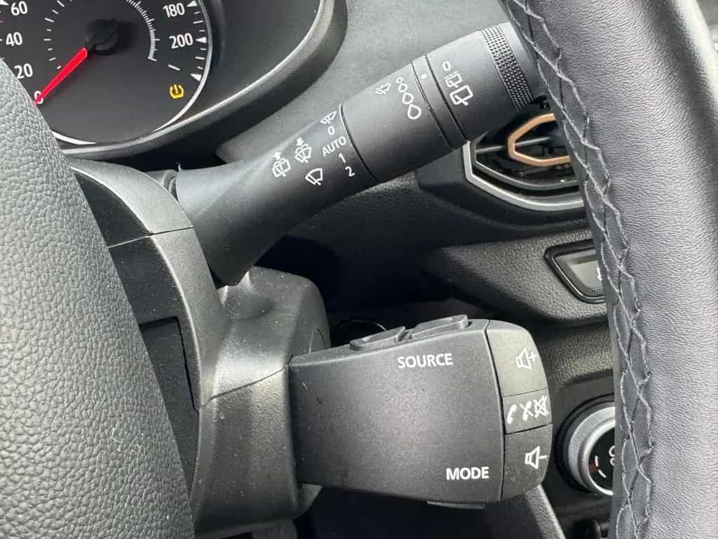 Dacia Jogger Extreme TCe 110 | 7 Sitze | KLIMA 12/2024-photo-22