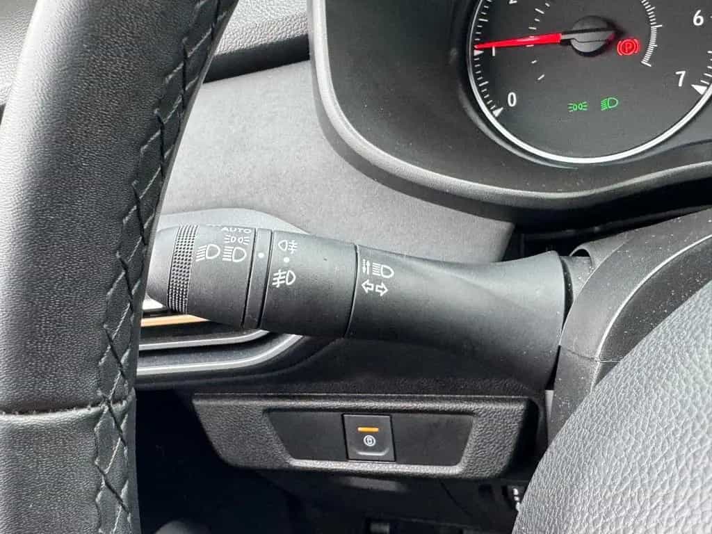 Dacia Jogger Extreme TCe 110 | 7 Sitze | KLIMA 12/2024-photo-23