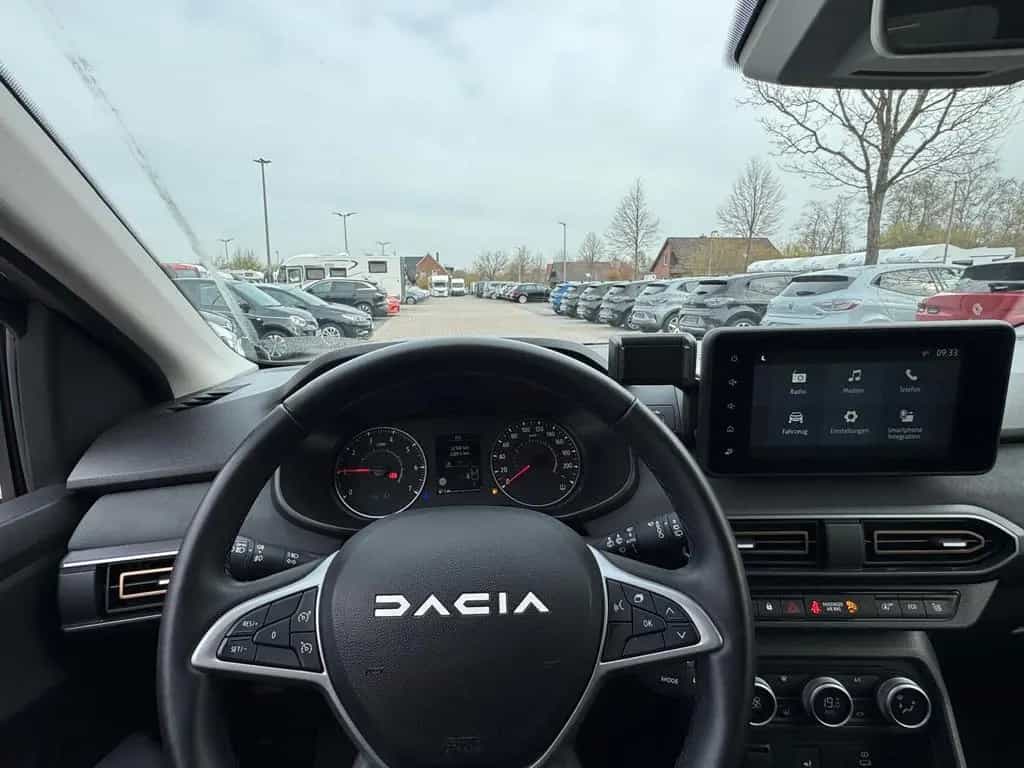 Dacia Jogger Extreme TCe 110 | 7 Sitze | KLIMA 12/2024-photo-24