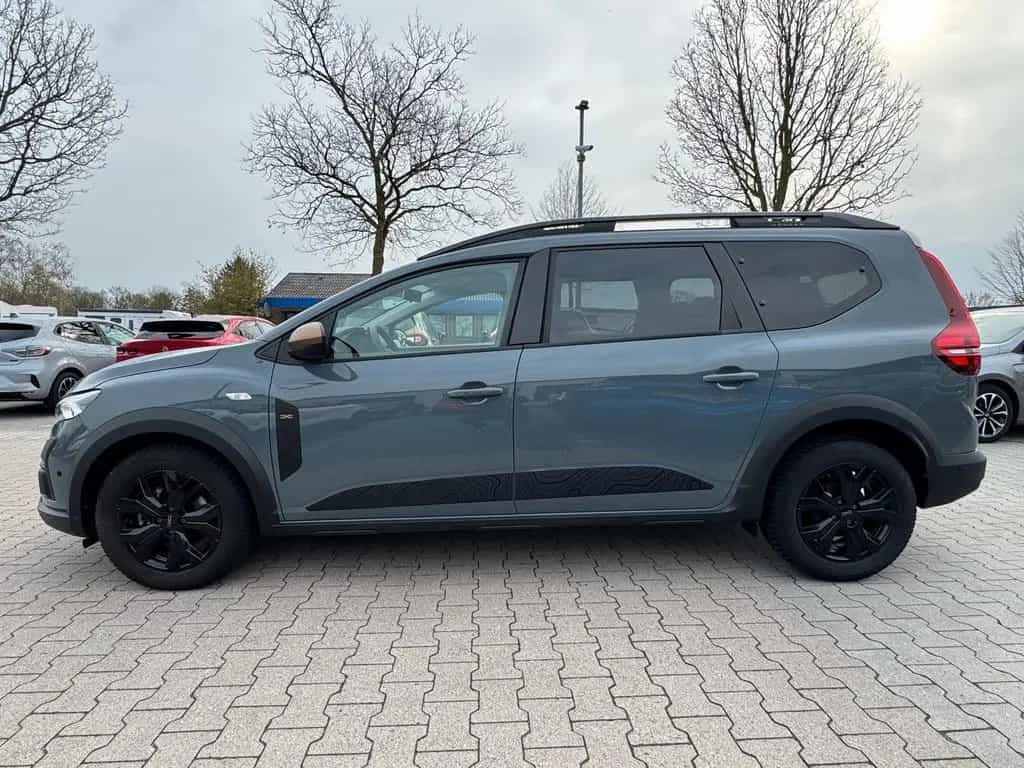 Dacia Jogger Extreme TCe 110 | 7 Sitze | KLIMA 12/2024-photo-3