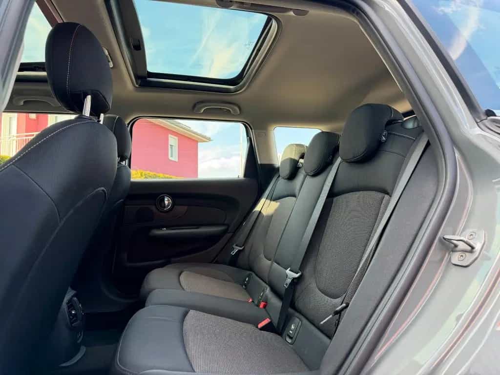 MINI One Clubman One 12/2018-photo-16
