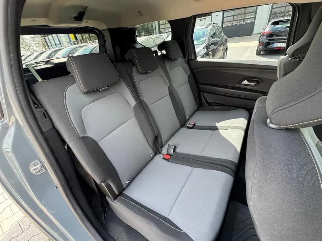 Dacia Jogger Extreme+ TCe 110 | 7 Sitze | KLIMA 12/2024-photo-10