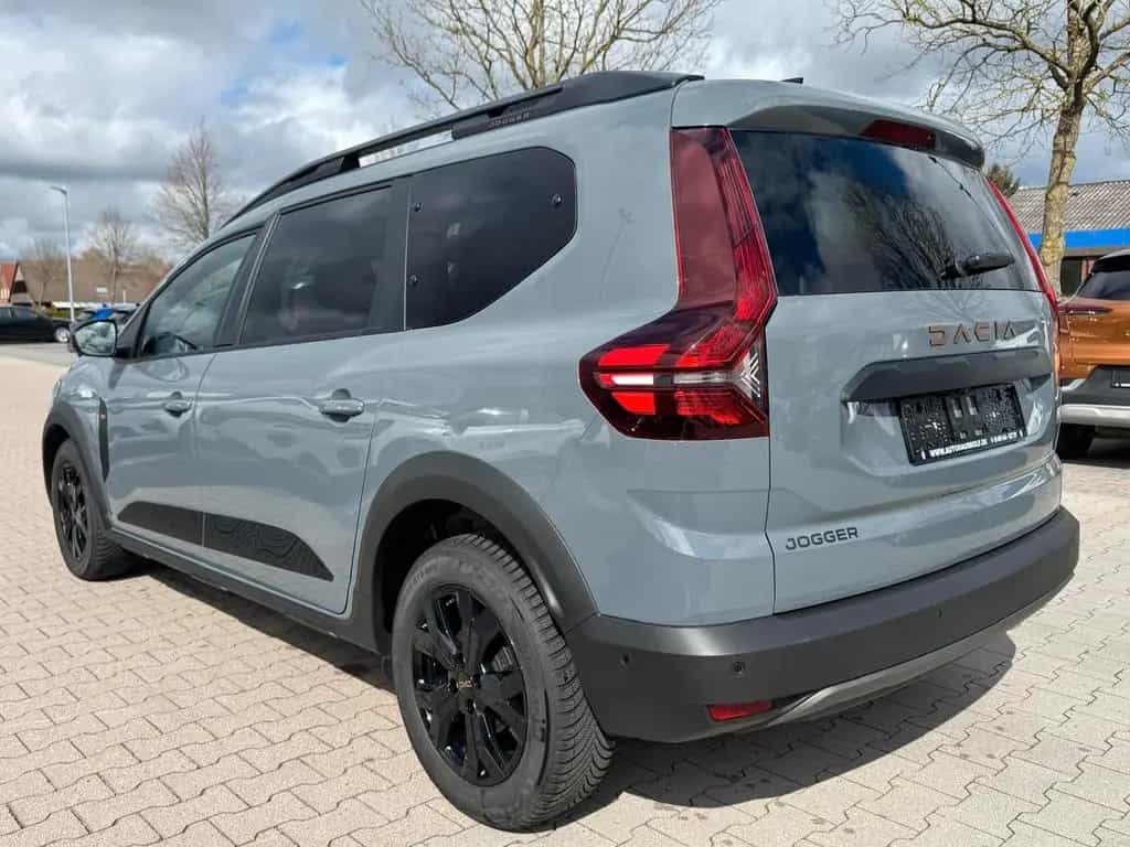Dacia Jogger Extreme+ TCe 110 | 7 Sitze | KLIMA 12/2024-photo-4