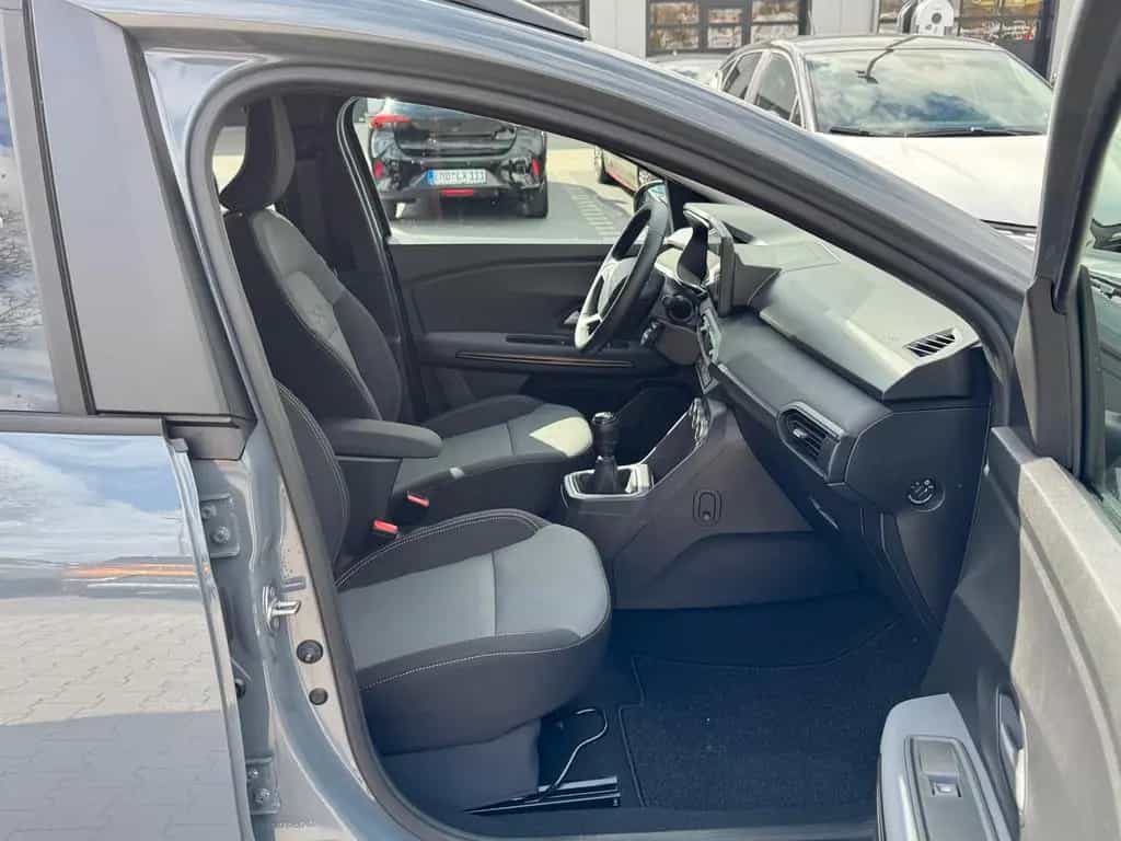 Dacia Jogger Extreme+ TCe 110 | 7 Sitze | KLIMA 12/2024-photo-7