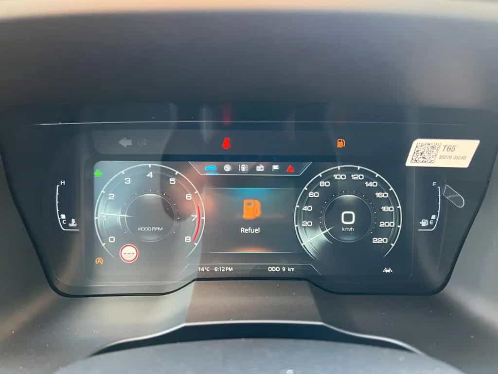 KGM Tivoli Nomad AT 2WD null-photo-11