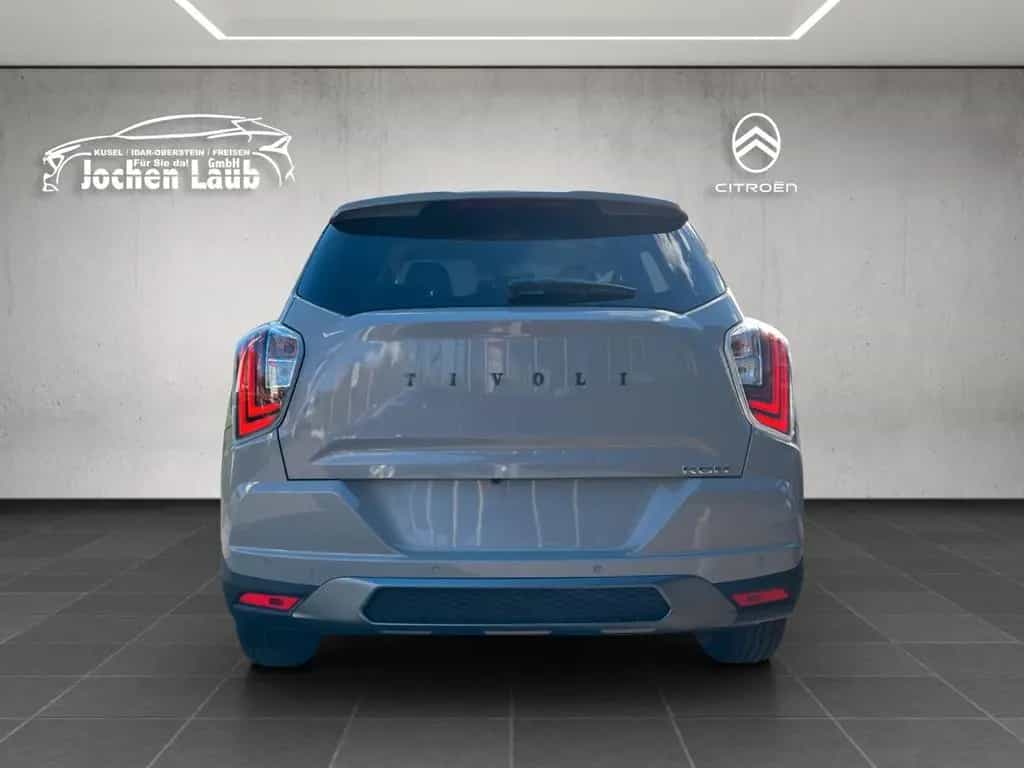 KGM Tivoli Nomad AT 2WD null-photo-3
