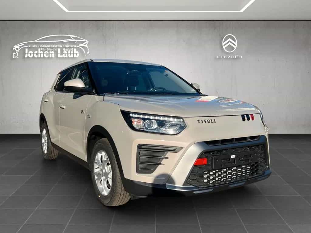 KGM Tivoli Nomad AT 2WD null-photo-6