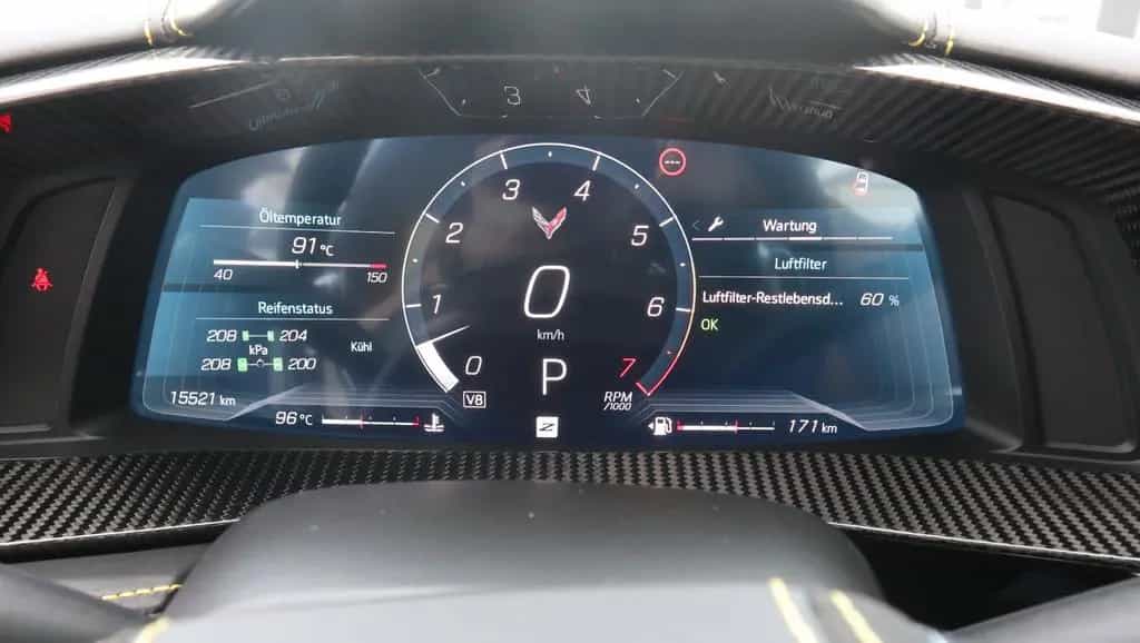 Corvette C8 6.2L V8 Stingray 3LT Coupe Targa 05/2023-photo-11