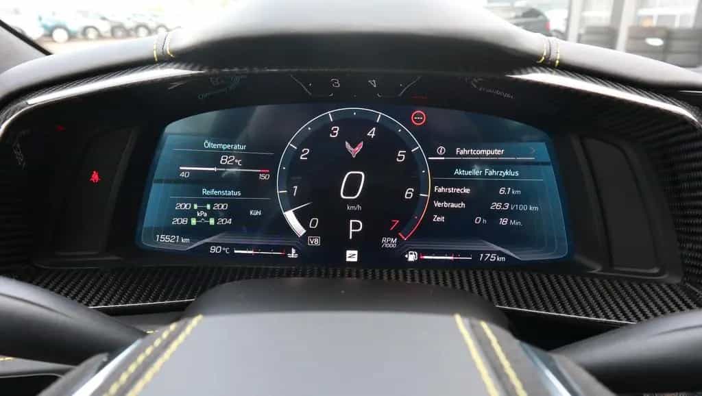 Corvette C8 6.2L V8 Stingray 3LT Coupe Targa 05/2023-photo-8