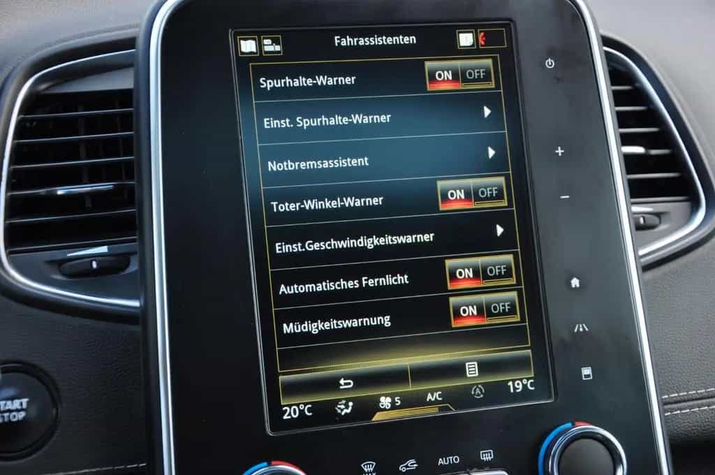 Renault Grand Scenic IV Black Edition BOSE-LED-PANO-KAM 11/2019-photo-23