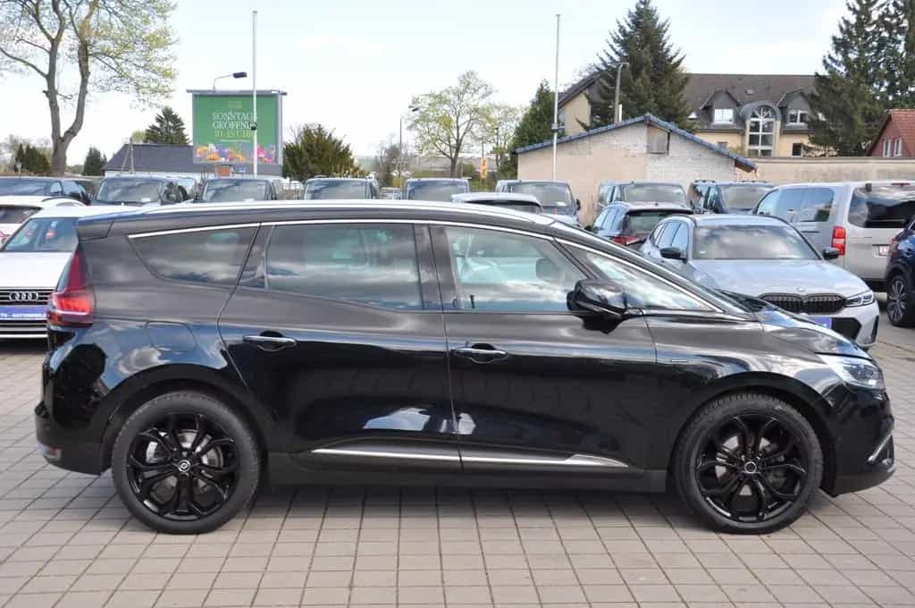 Renault Grand Scenic IV Black Edition BOSE-LED-PANO-KAM 11/2019-photo-7