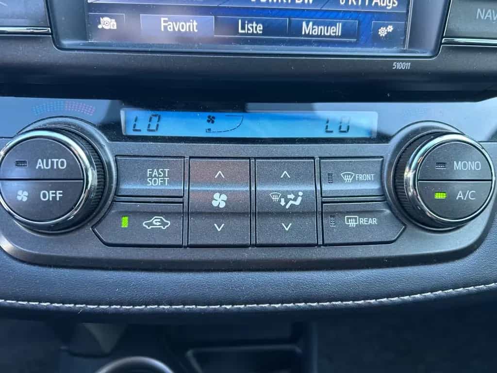 Toyota RAV 4 RAV4 Comfort 4X4 AHK * Multimedia * Alu * TMPM * 03/2015-photo-19