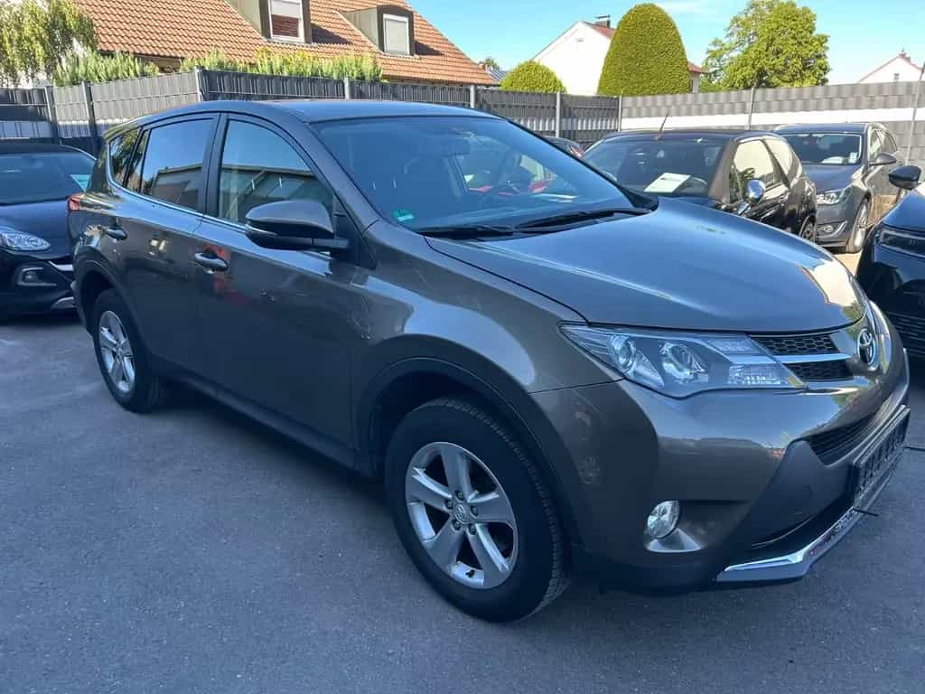 Toyota RAV 4 RAV4 Comfort 4X4 AHK * Multimedia * Alu * TMPM * 03/2015-photo-2