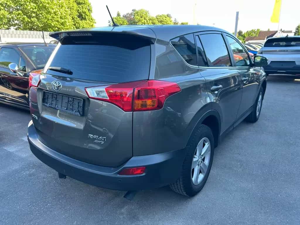 Toyota RAV 4 RAV4 Comfort 4X4 AHK * Multimedia * Alu * TMPM * 03/2015-photo-3